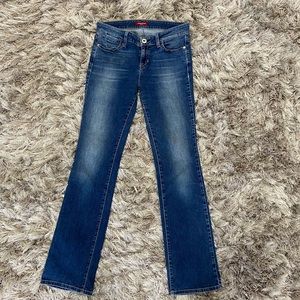 Guess Jeans Authentic women blue denim jeans. Size 29. Good used condition.